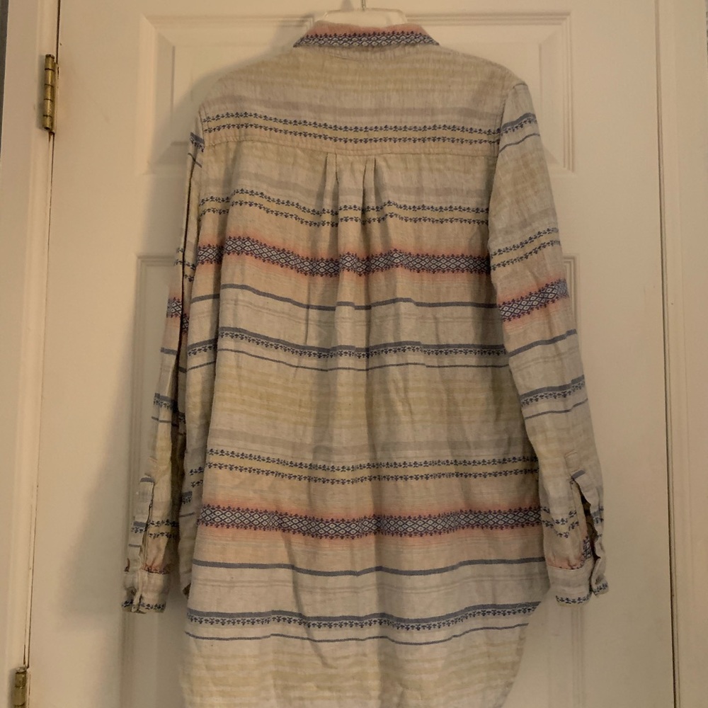 Patterned Button Down Long Sleeve Shirt - Picture 3 of 3